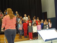 Students singing at Veterans day performance