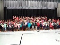 Students singing at Veterans day performance