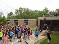 Dancing on the Roof for Reading